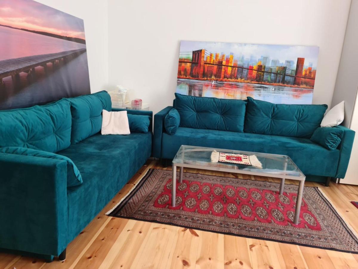 Nana-Eg-80M2 Sanierter Altbau-Parkplatz-Kleiner Garten-Wlan-Netflix-2Zimmer-Kueche-Dusche-Wanne-Waschmaschine Oberhausen  Exteriör bild